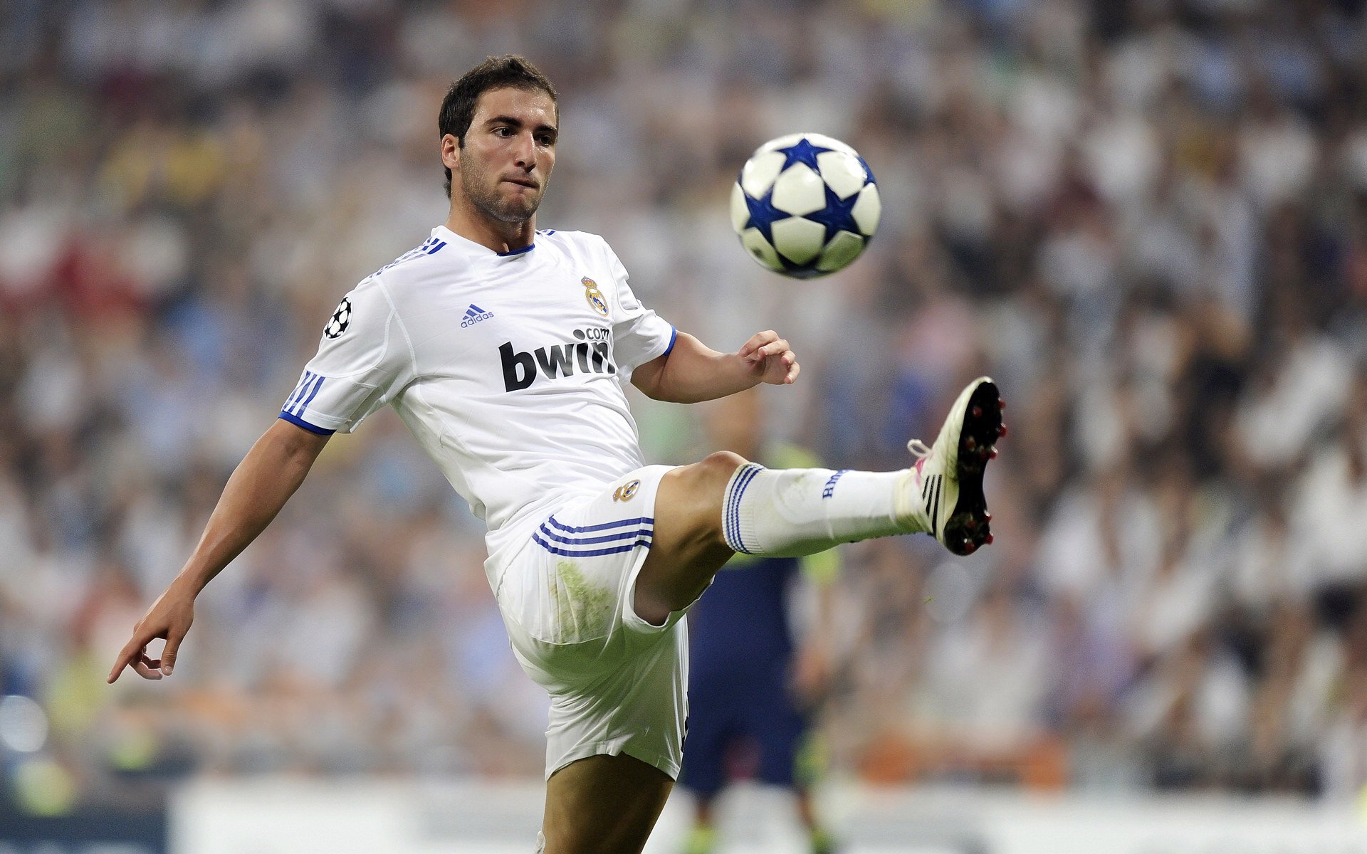 当尤文击溃丹麦，一场跨越时空的季后赛抢七隐喻